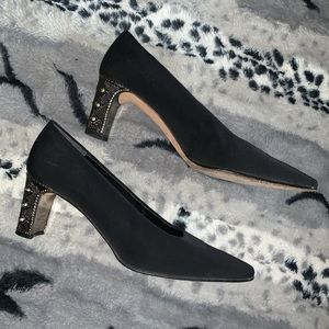 Proxy Black Heels — 9 Narrow